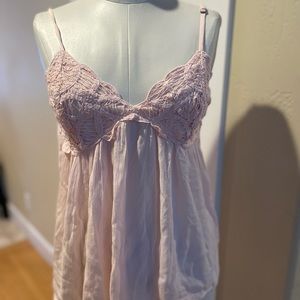 Super cute Abercrombie pink tank top